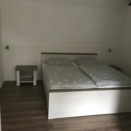 Hotel Hademarscher Hof *